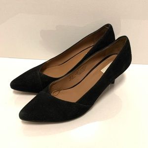 H&M Black Shoes. Size 6.